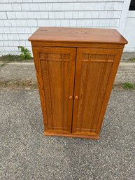 Oak Cabinet  Great Storage  For Book Or Whatever Opens On 2 Sides
