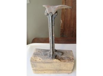 Enterprise Cast Iron Adjustable Shoe Last