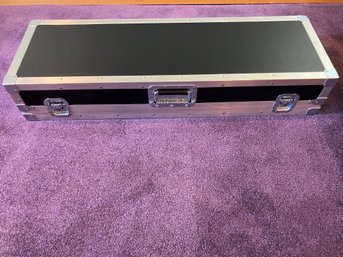 Black Pedalboard Case For Putting Guitar Pedals Into