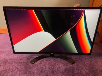 LG 32' LCD Monitor, Model #32MA70HY