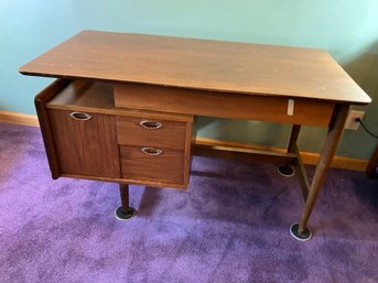 Mainline By Hooker Desk