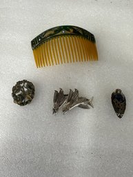 90. Collectors Lot Of Vintage Brooches & Comb (4)
