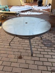 Outdoor Round Table