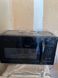 Frigidaire Microwave