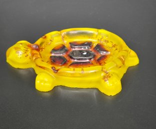Vintage Retro Amber Colored Lucite Turtle Trinket/soap Dish Soap