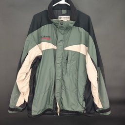 Men's Size Medium Columbia Challenge Series Jacket