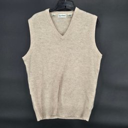 Vintage Four Winds Size Medium 100% Lambs Wool Sweater Vest