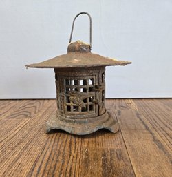 Vintage Japanese-style Cast Iron Pagoda Garden Lantern