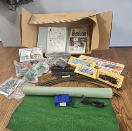 Vintage Life-Like Brand HO Scale Model Train Set 'Freight Hauler'