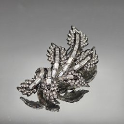 Silver Tone Floral Leaf And Rhinestone Brooch