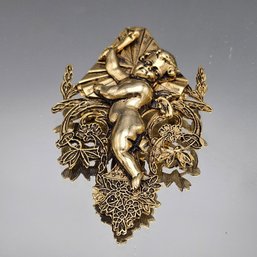Gold Tone Baby Cherub Brooch