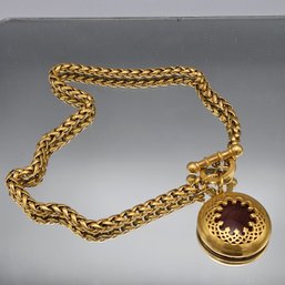 Gold Tone Link Necklace With Large Amber Colored Stone Charm