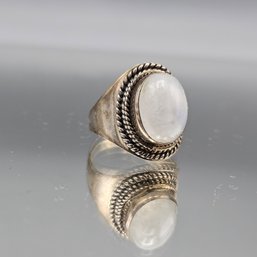 Sterling Silver 925 Oval White Moonstone Ring Rope Bezel Vintage Size 9