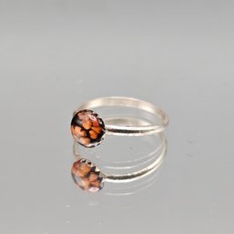 Sterling Silver Ring With Inlaid Brown Stone Accent  Size 5