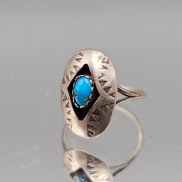 Vintage Native American Style Turquoise & Stamped Silver Ring
