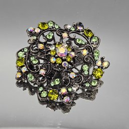 Vintage-Style Antiqued Silver Aurora Borealis & Peridot Green Rhinestone Brooch