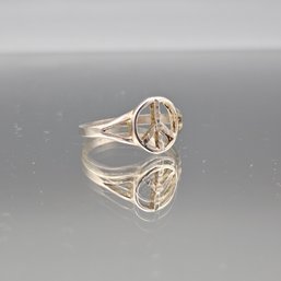 Silver Tone Peace Sign Symbol Ring, Cut-Out Split Shank - Size 10
