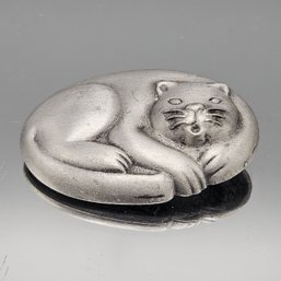 JJ Jonette Pewter Sleeping Cat Brooch Pin 2' Matte Silver Tone