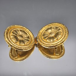 Accessocraft NYC Gold Tone Flower Rope Edge Cloak Clasp