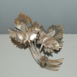 Sliver Tone Leaf Brooch