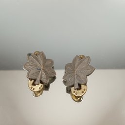 United States Military Rank Pin, Oak Leaf Military Insignia, Lieutenant Colonel, Major, With Butterfly Clasps