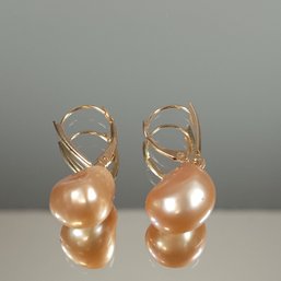 Genuine Natural 8-9mm South Sea Pink Pearl Dangle Earring 14K Gold Leverback