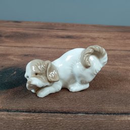 NAO LLADRO SPANIEL PUPPY PLAYFUL CROUCHING FIGURINE SPAIN