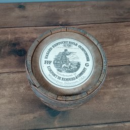 HAZARD DuPont KENTUCKY RIFLE GUNPOWDER WOOD KEG