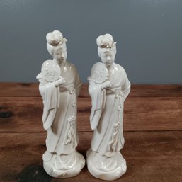2 Chinese Blanc De Chine Figurine Of Quan Yin 10'