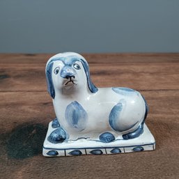Staffordshire Style Clay Blue & White Spaniel Dog Figurine Made In Portugal