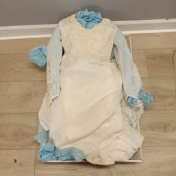 Vintage White Wedding Dress