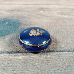 Limoges Porcelain Round Trinket Box Made In France Blue And Gold Colonial Couple