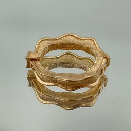 Vintage Avon Scalloped Gold-Tone Hinged Ring Size 7