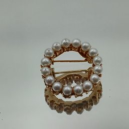 Vintage Faux Pearl Wreath Brooch