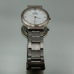 Le Club Men's Stainless Steel Japan Movement Quartz Watch