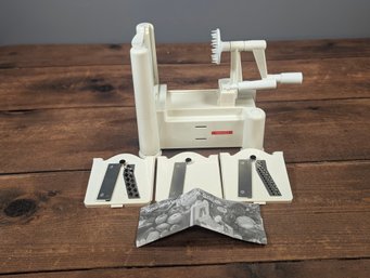 Paderno World Cuisine 3-Blade Spiral Vegetable Slicer.