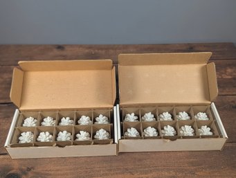 20 White Plastic Pinecones 3' Tall