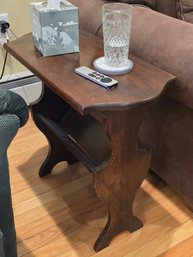 Vintage Oak Trestle End Table Side Table Shaped Cutout Base