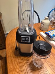 Ninja Blender Personal Size Single Serve Smoothie Maker