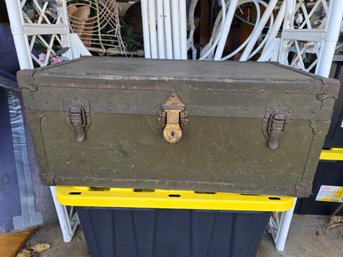 Antique Army Green Steamer Trunk Flat Top Storage Chest Wood Metal Hardware W Tray Early 1900s