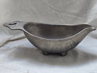 Vintage Wilton Columbia PA Armetale Gravy Sauce Boat Footed Pewter Tone 1973
