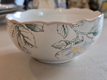 Port Townsend Porcelain Blossom Bunny Bowl Rabbit Floral Gold Rim Made In Indonesia