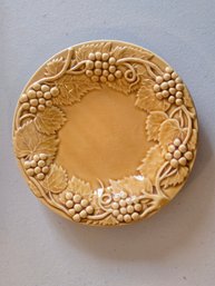 Vintage Bordallo Pinheiro Portugal Majolica Plate Embossed Grapevine Butterscotch 6'