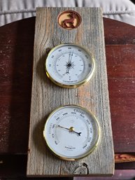 Rustic Reclaimed Wood Deer Thermometer & Barometer Wall Plaque 14'