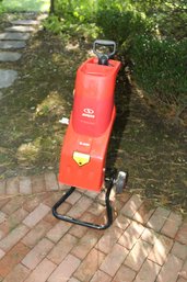 Sun Joe 15-Amp Electric Wood Chipper Shredder