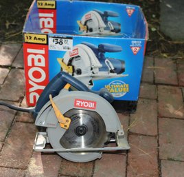Ryobi Circular Saw Model CSB122. (E-81)