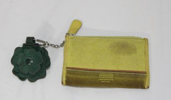 Coach Chartreuse Keychain Wallet (DM-6)