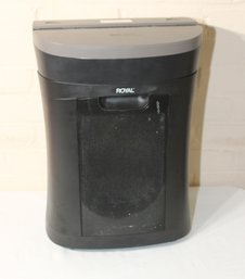 Royal 1650MX Is A Heavy-duty Cross-cut Paper Shredder