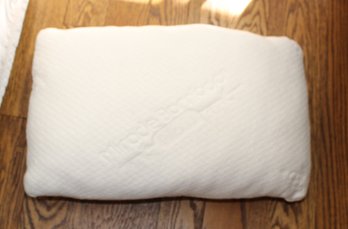 Miracle Bamboo Memory Foam Pillow