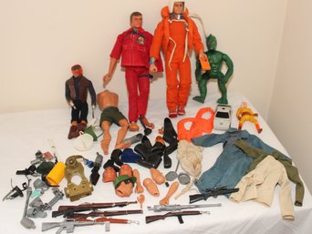 Six Million Dollar Man Hasbro G.I. Joe & Adventure Team Action Figures, Parts, Outfits, & Plastic Toy Weapons